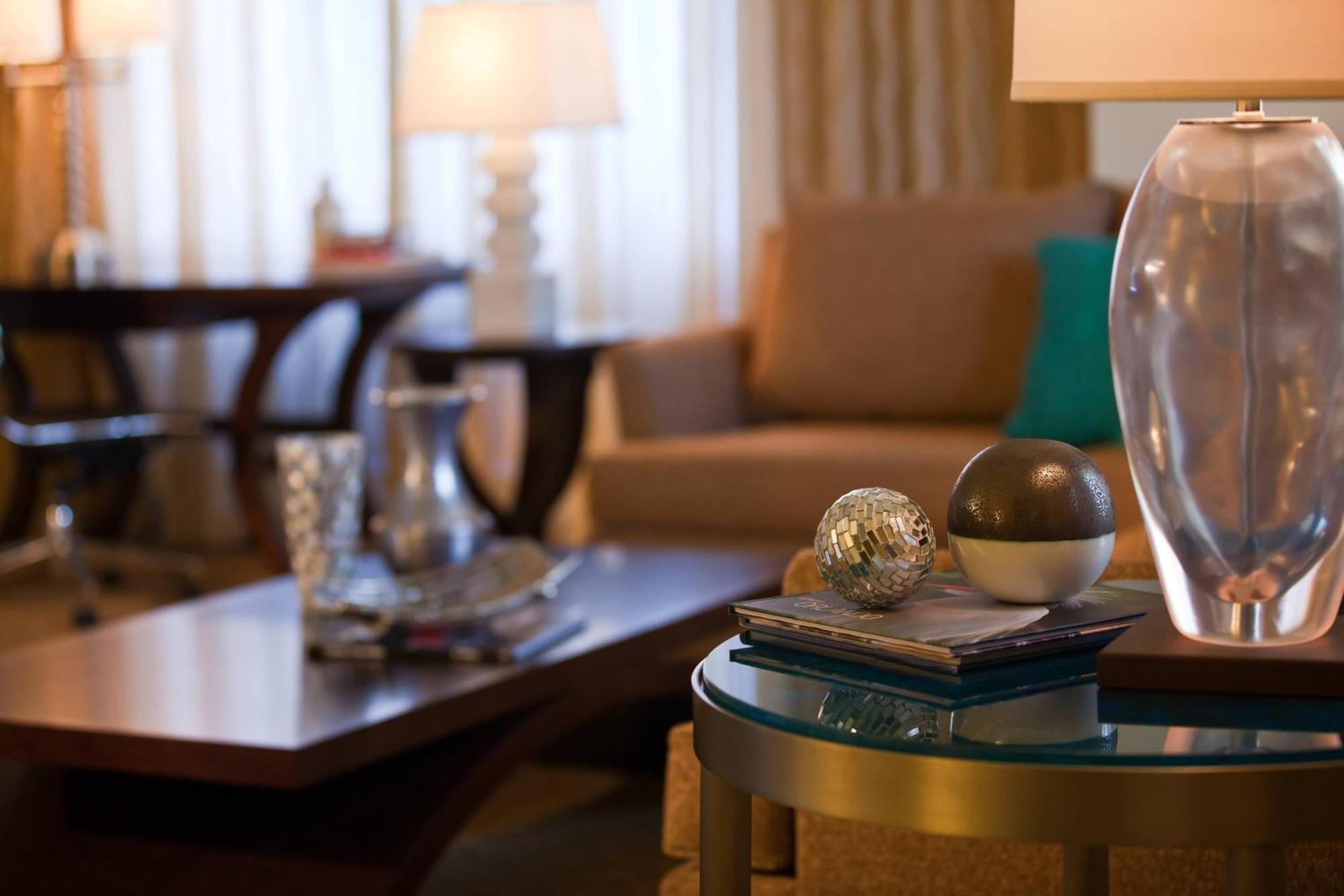 Renaissance Orlando At Seaworld Hotell Williamsburg Exteriör bild